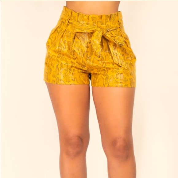 New On Trend Mustard Faux Leather Snake Skin High Waisted Paper Bag Shorts - Picture 3 of 3